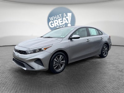 2023 Kia Forte LXS Technology Pkg
