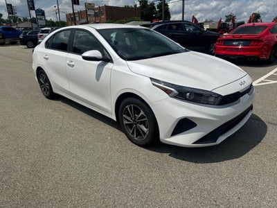 2023 Kia Forte LXS Technology Pkg