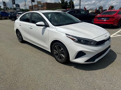 2023 Kia Forte LXS Technology Pkg
