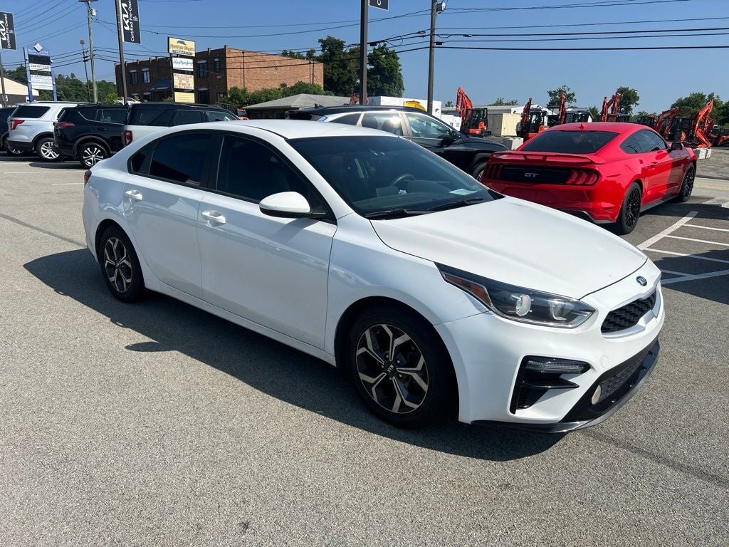 2019 Kia Forte LXS AT's photo