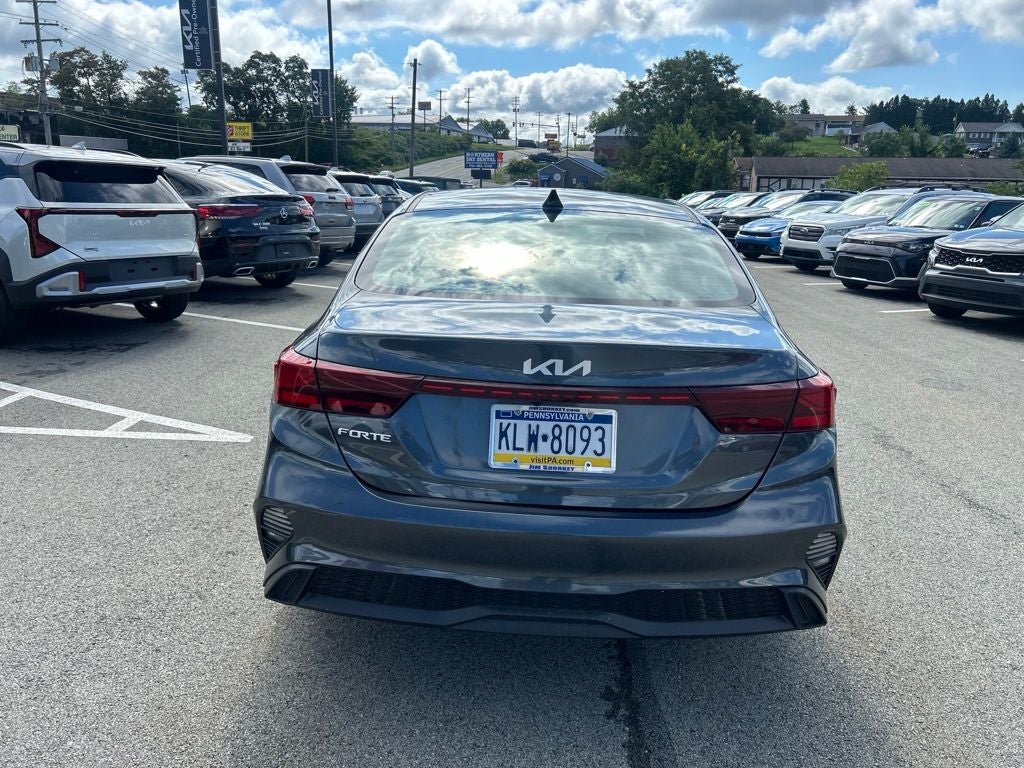 2023 Kia Forte LXS Technology Pkg