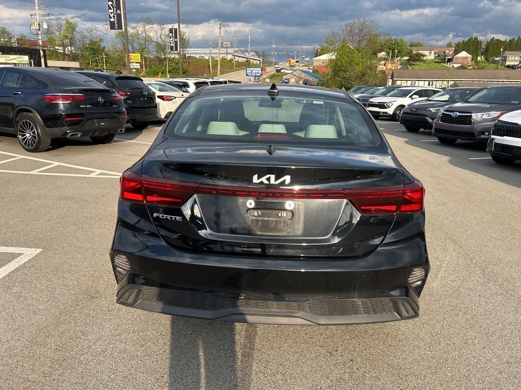 2023 Kia Forte LXS