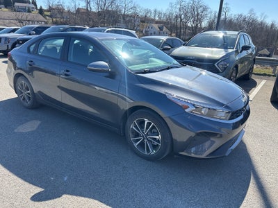 2023 Kia Forte LXS TECHNOLOGY PKG