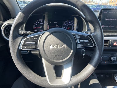 2023 Kia Forte LXS TECHNOLOGY PKG