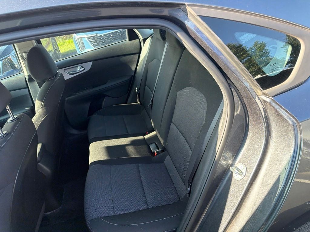 2023 Kia Forte LXS Technology Pkg