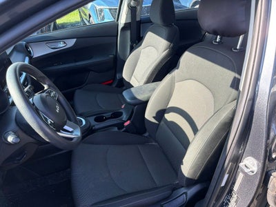 2023 Kia Forte LXS Technology Pkg