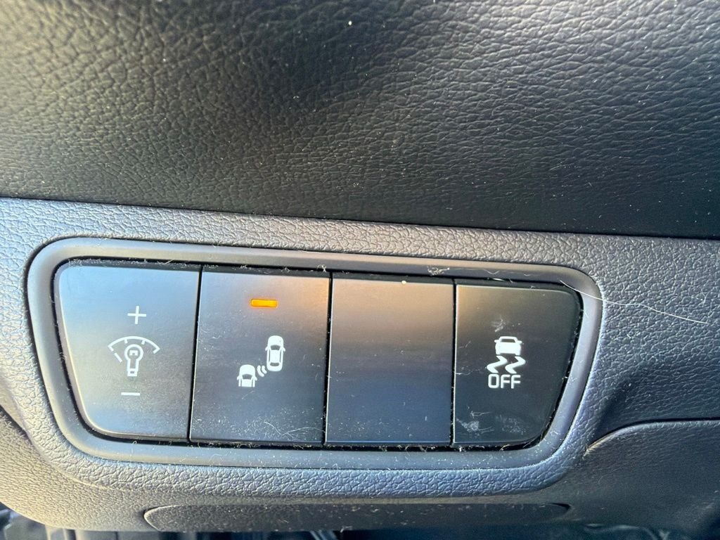 2023 Kia Forte LXS Technology Pkg