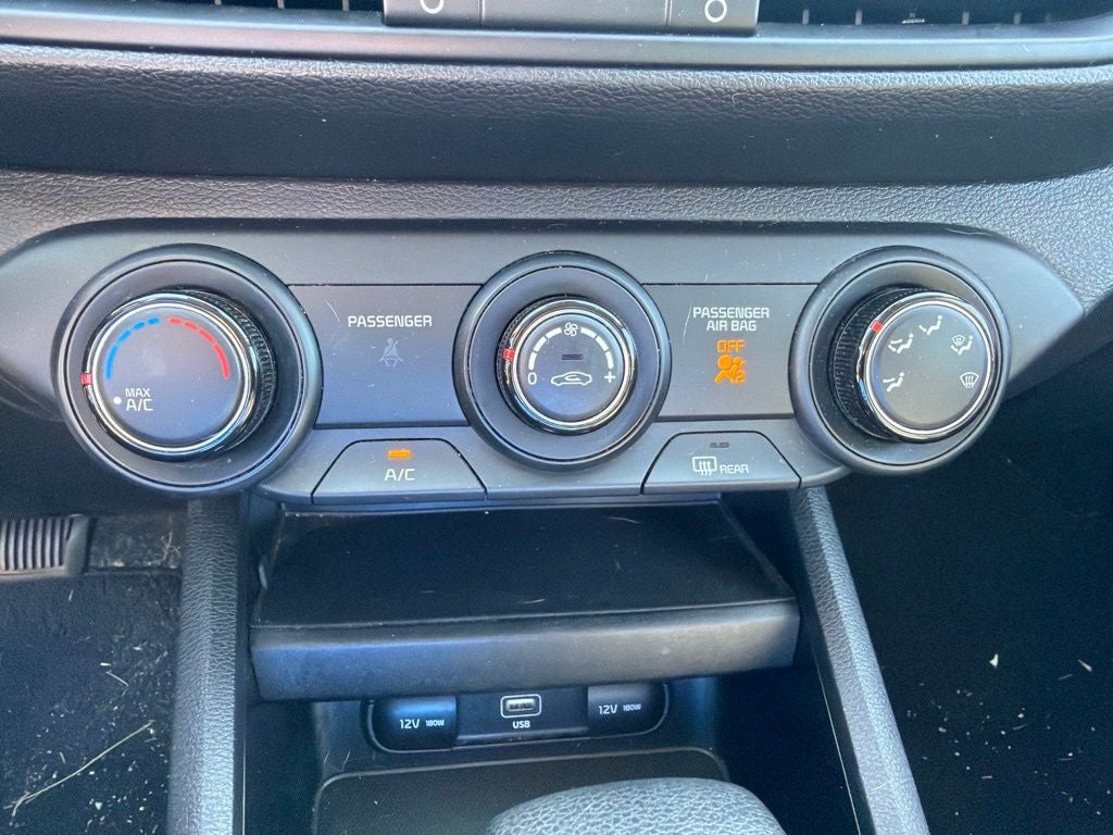 2023 Kia Forte LXS Technology Pkg