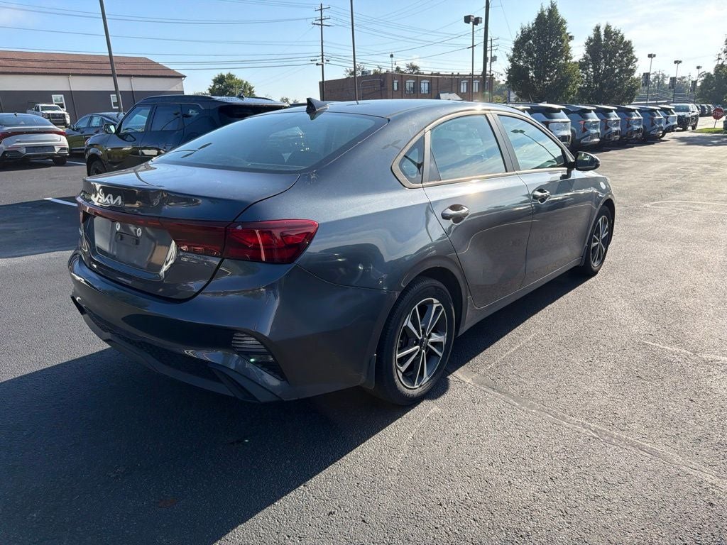 2023 Kia Forte LXS Technology Pkg