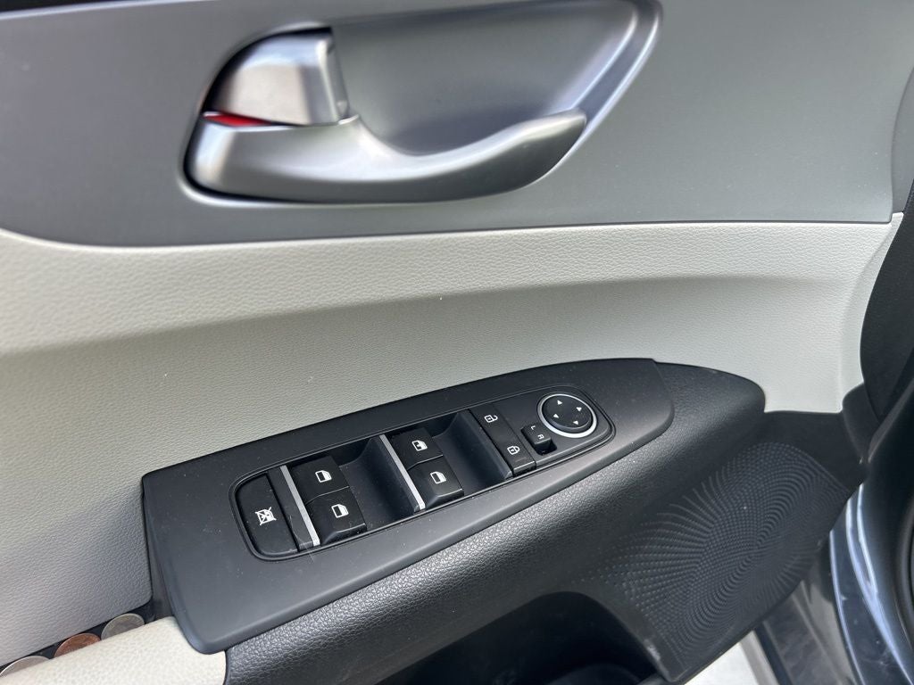 2023 Kia Forte LXS Technology Pkg