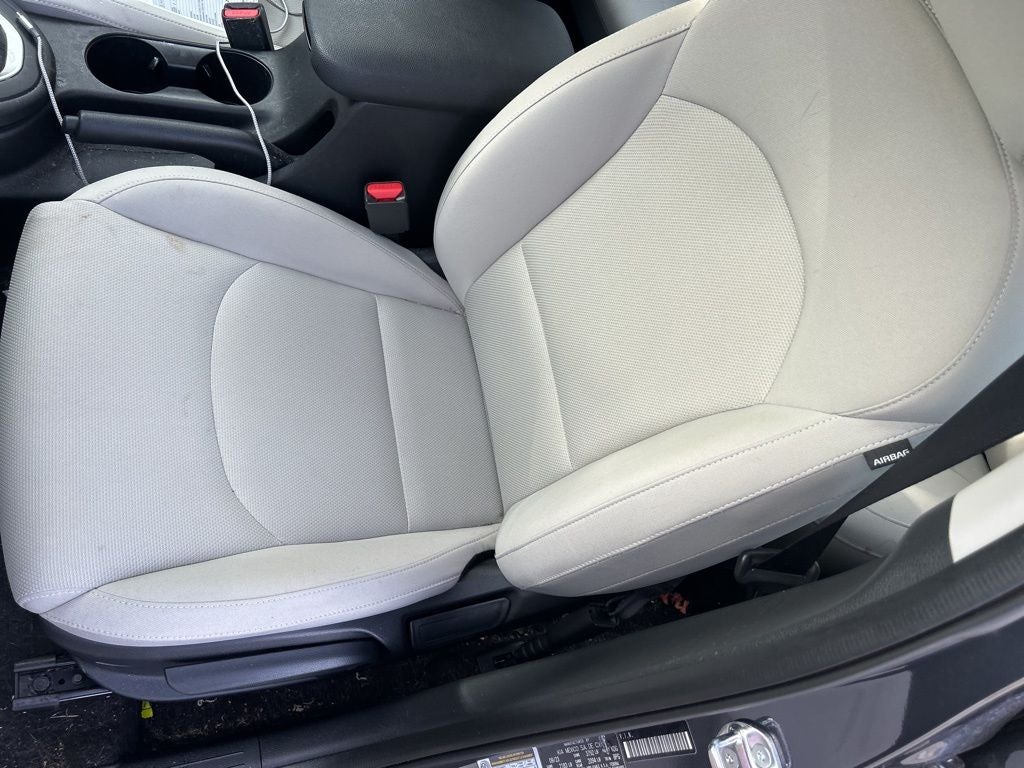 2023 Kia Forte LXS Technology Pkg