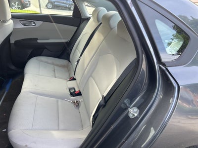 2023 Kia Forte LXS Technology Pkg