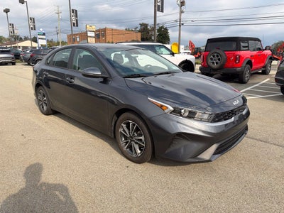 2023 Kia Forte LXS Technology Pkg