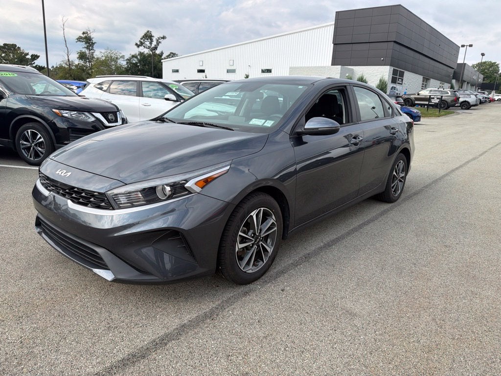 2023 Kia Forte LXS Technology Pkg