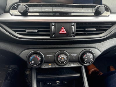 2024 Kia Forte LXS Technology Pkg