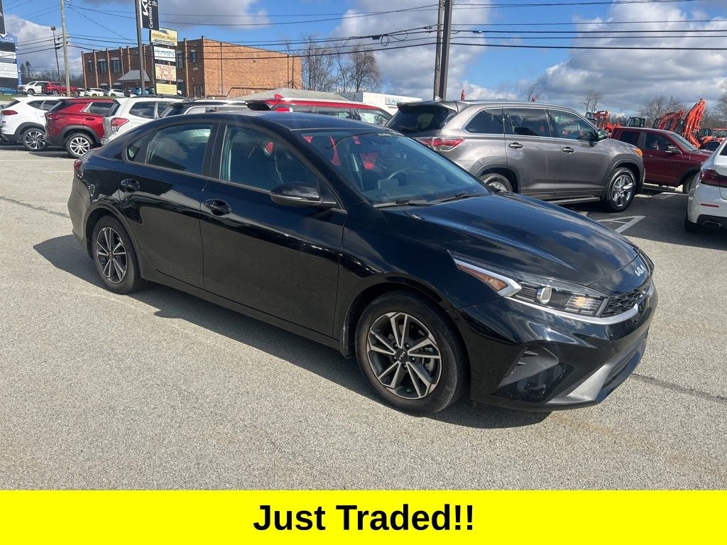 2023 Kia Forte LXS Technology Pkg