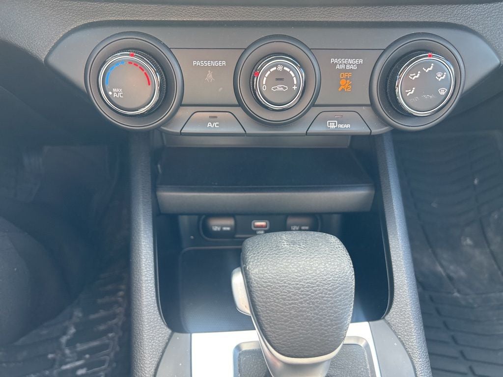 2023 Kia Forte LXS Technology Pkg