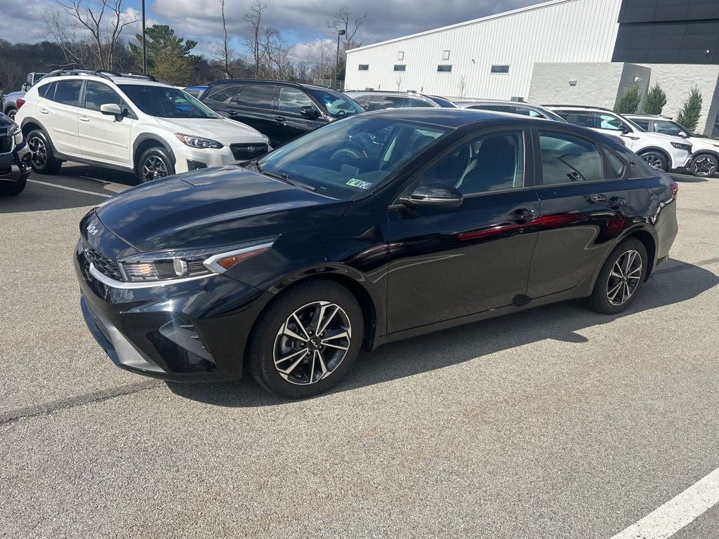 2023 Kia Forte LXS Technology Pkg