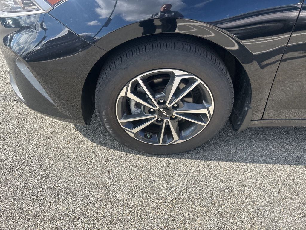 2023 Kia Forte LXS Technology Pkg