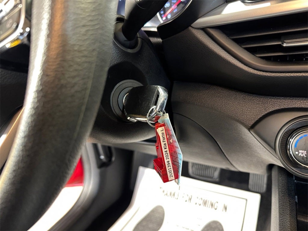 2024 Kia Forte LXS