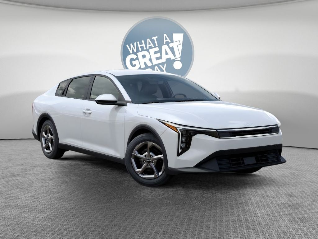 2026 Kia K4 LX