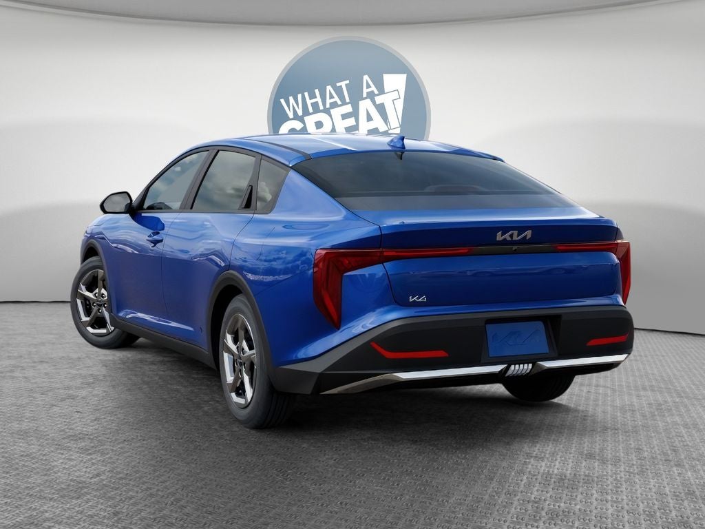 2026 Kia K4 LXS