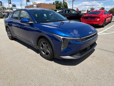 2025 Kia K4 LXS
