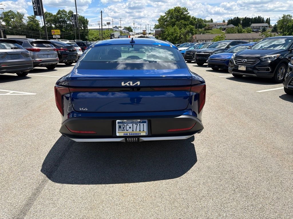 2025 Kia K4 LXS