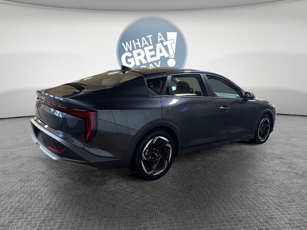 2025 Kia K4 EX
