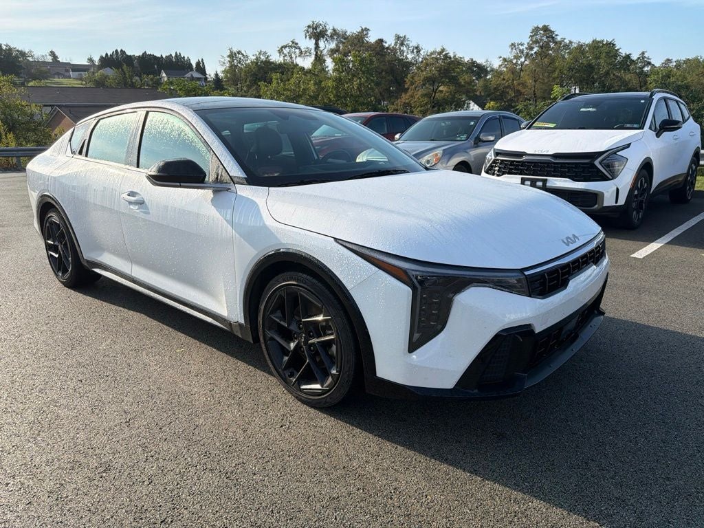 2025 Kia K4 GT-Line Turbo