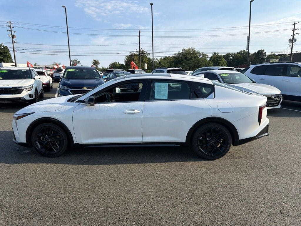 2025 Kia K4 GT-Line Turbo