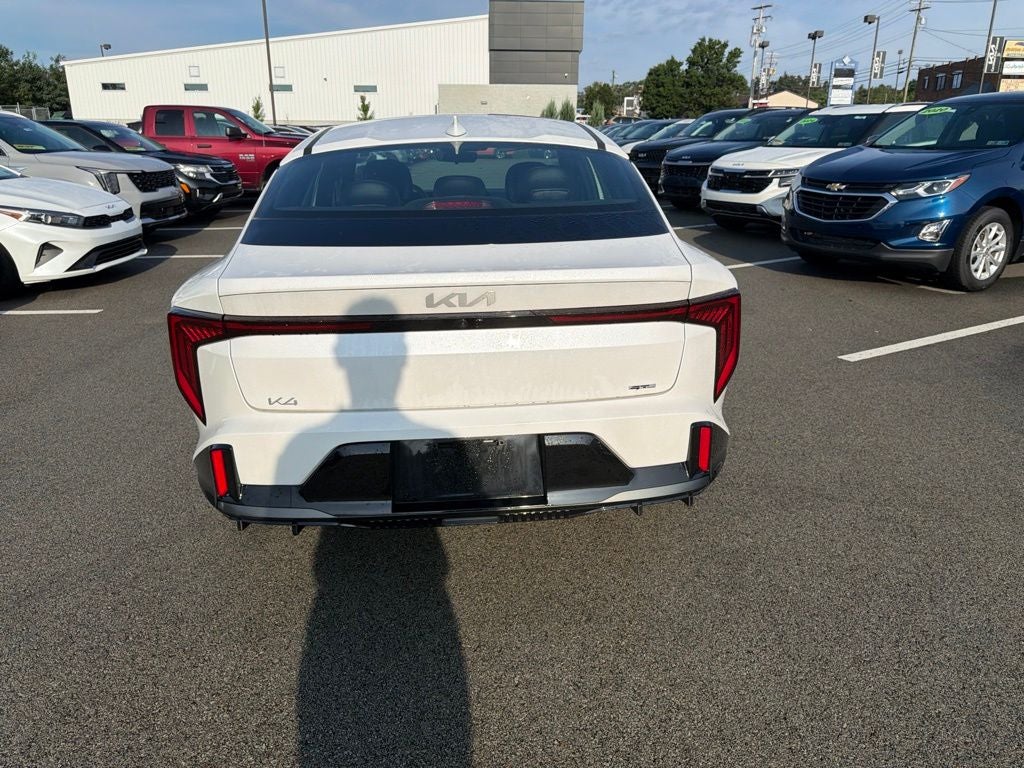 2025 Kia K4 GT-Line Turbo