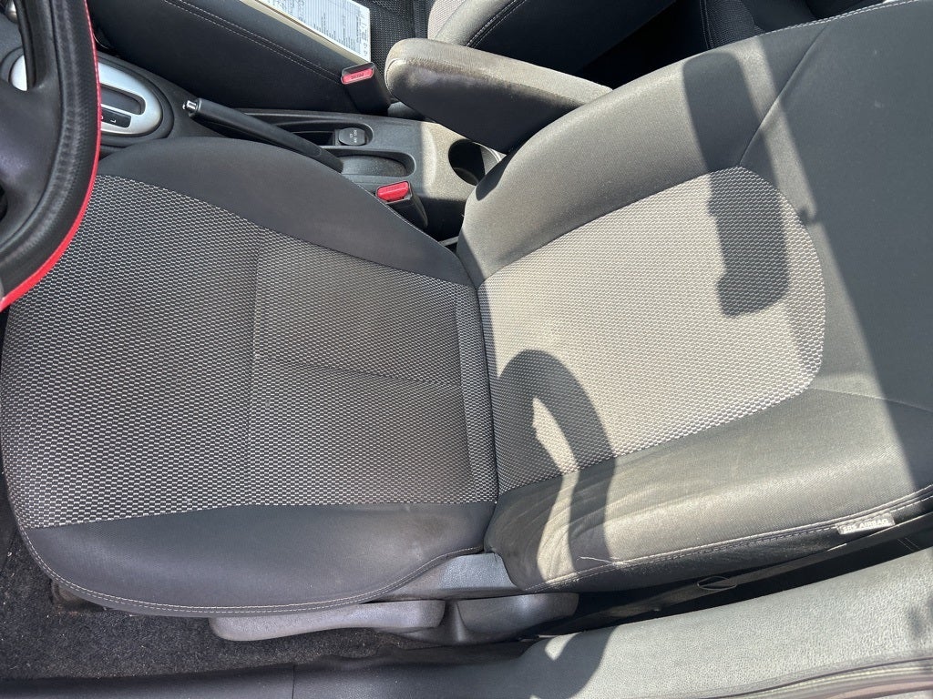 2014 Nissan Versa 1.6 SV