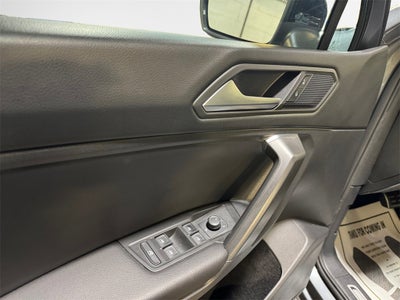 2021 Volkswagen Tiguan 2.0T SE R-Line Black