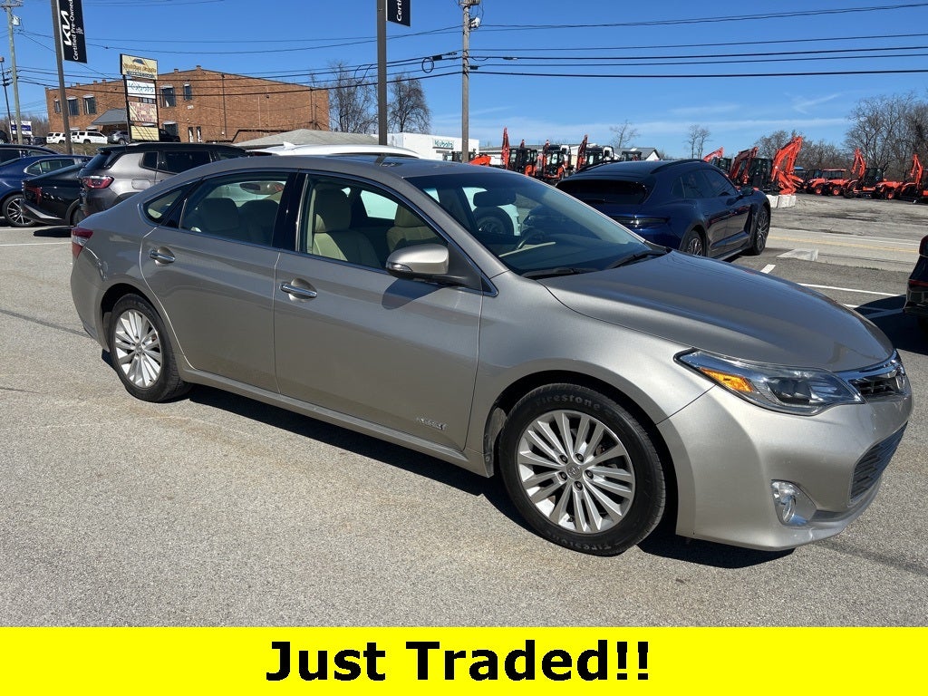 2013 Toyota Avalon Hybrid Base