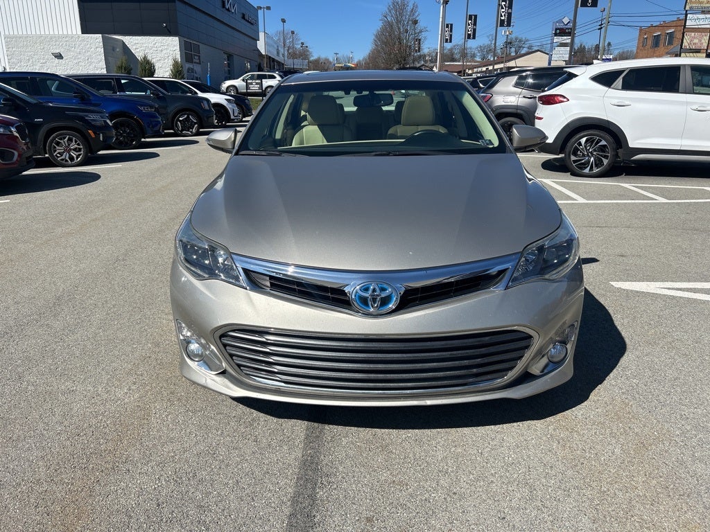 2013 Toyota Avalon Hybrid Base