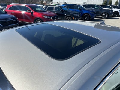 2013 Toyota Avalon Hybrid Base