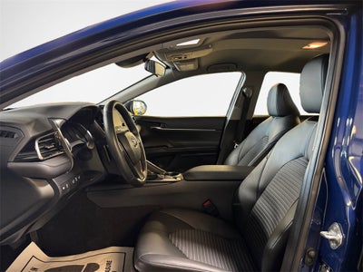 2023 Toyota Camry SE AWD