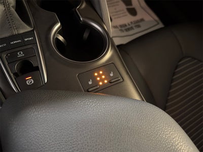 2023 Toyota Camry SE AWD