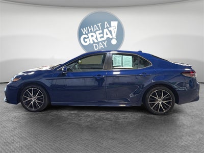 2023 Toyota Camry SE AWD