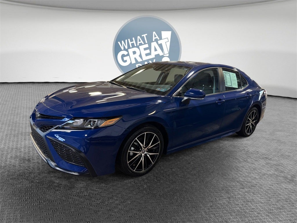 2023 Toyota Camry SE AWD