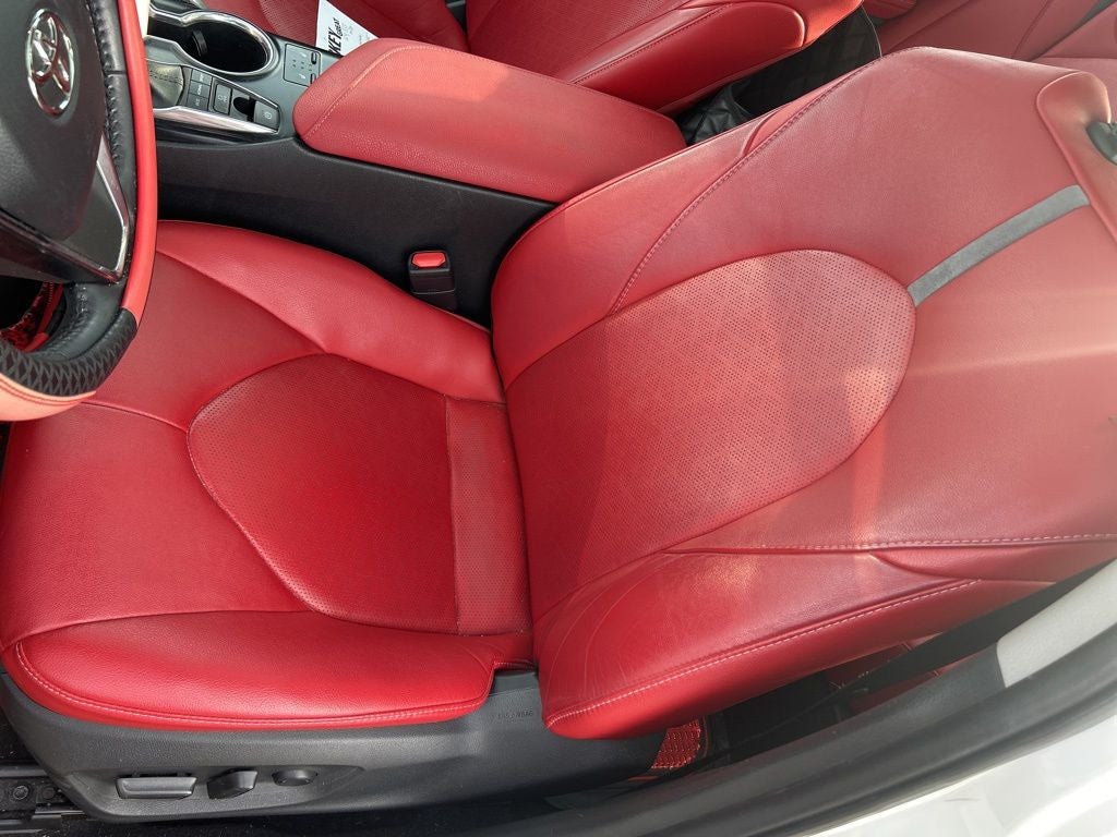 2020 Toyota Camry XSE AWD