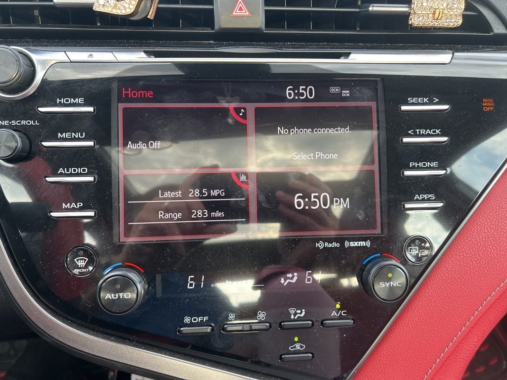 2020 Toyota Camry XSE AWD