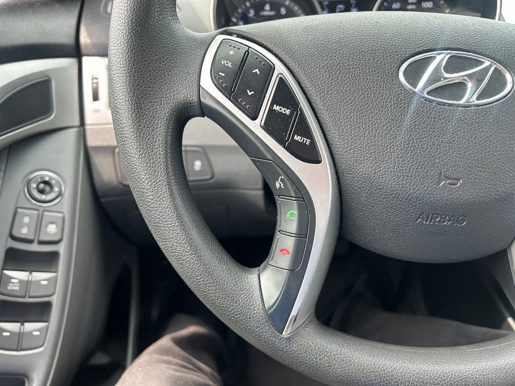 2012 Hyundai Elantra GLS
