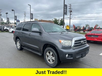 2016 Toyota Sequoia SR5 5.7L