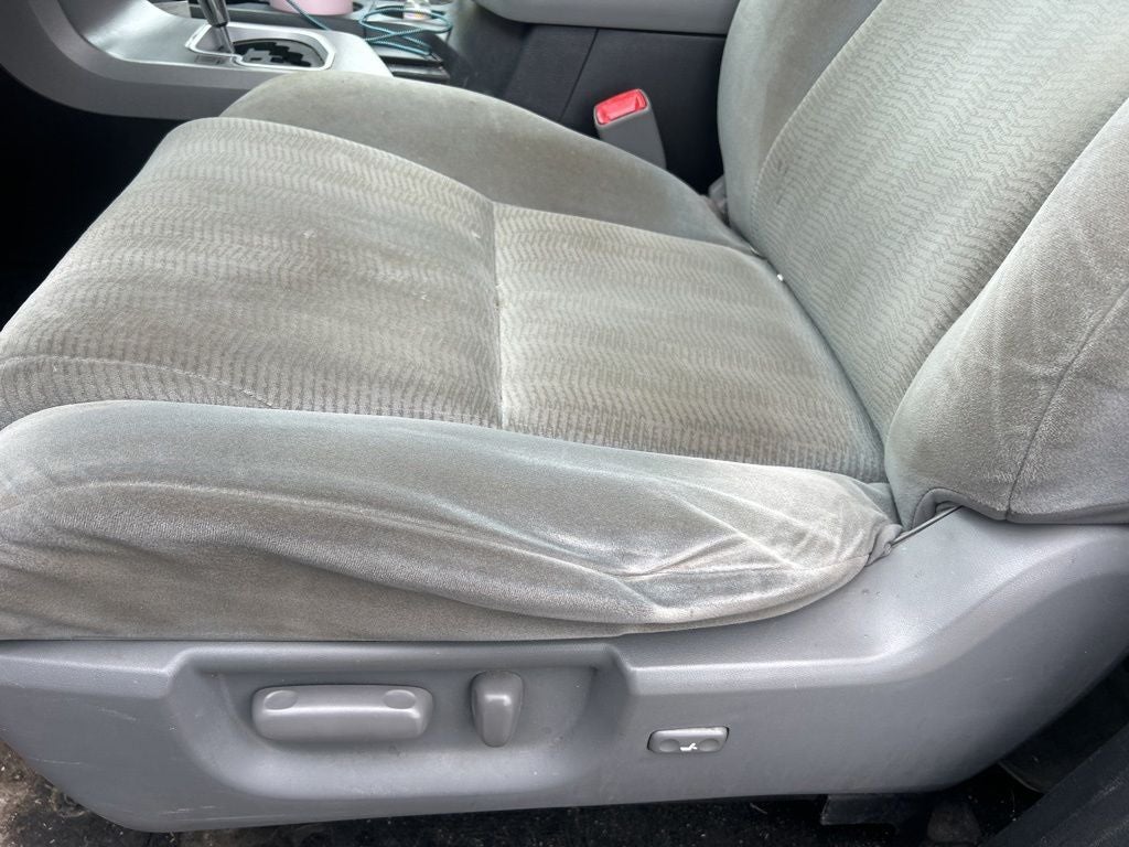 2016 Toyota Sequoia SR5 5.7L