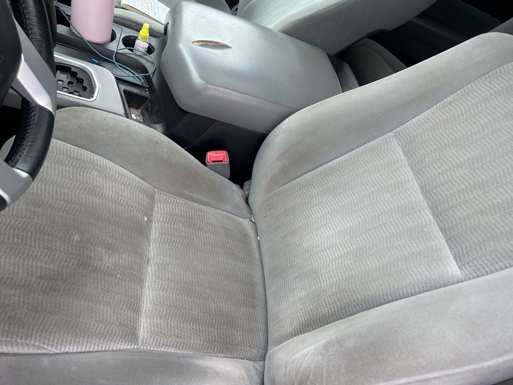 2016 Toyota Sequoia SR5 5.7L