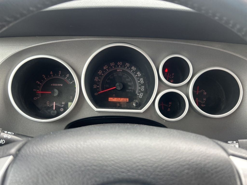 2016 Toyota Sequoia SR5 5.7L