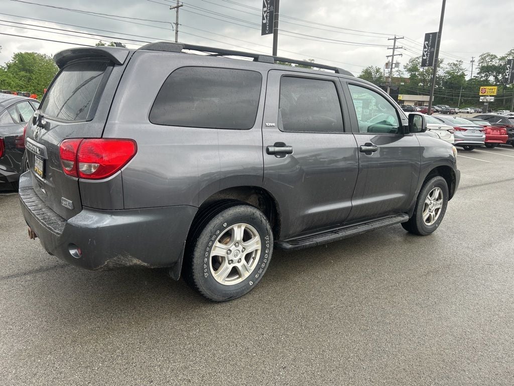 2016 Toyota Sequoia SR5 5.7L