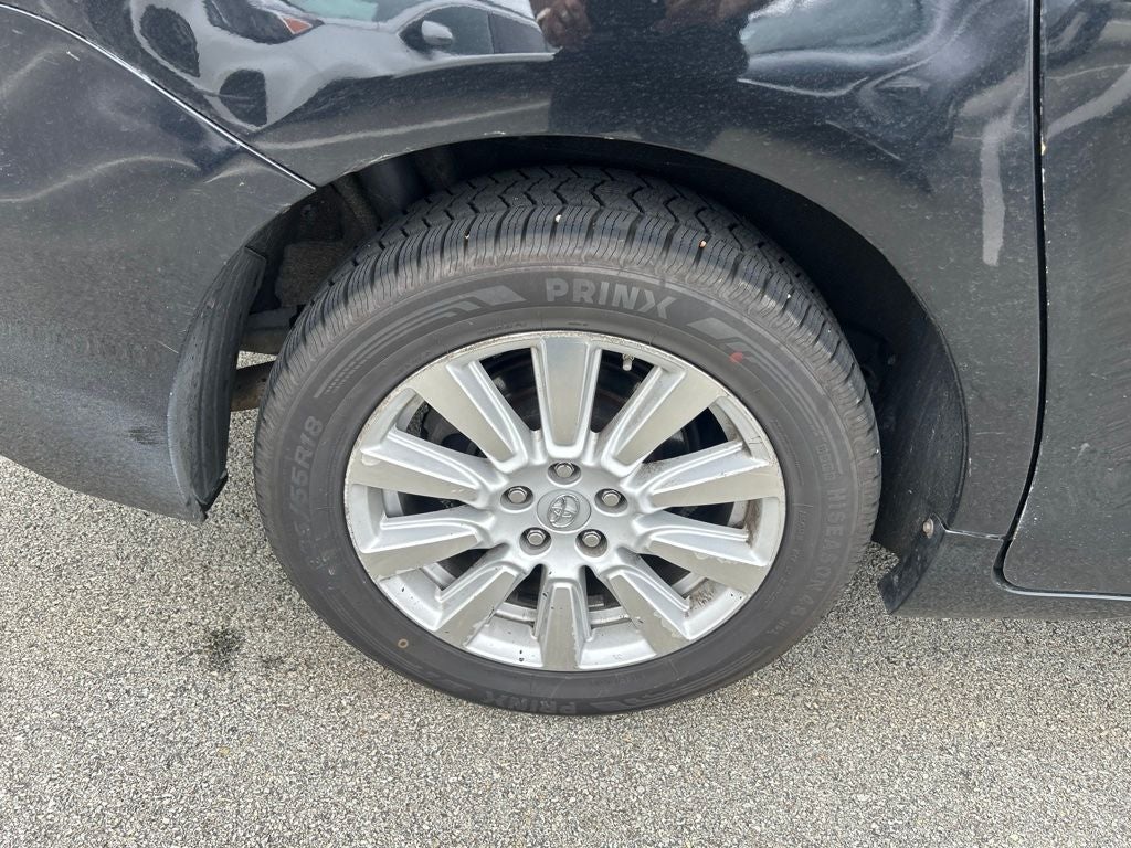 2017 Toyota Sienna LE 7 Passenger